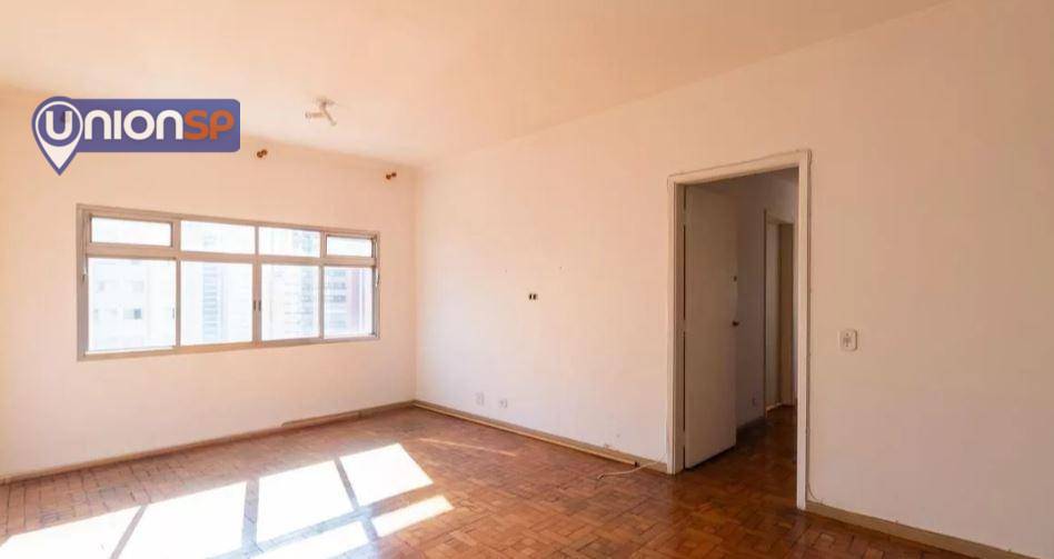 Apartamento à venda com 3 quartos, 110m² - Foto 2