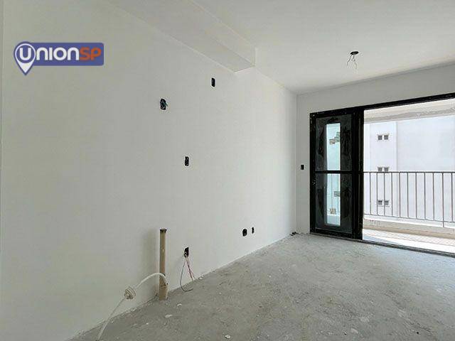 Apartamento à venda com 1 quarto, 30m² - Foto 4