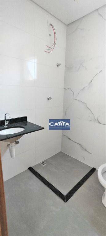 Apartamento à venda com 2 quartos, 61m² - Foto 11