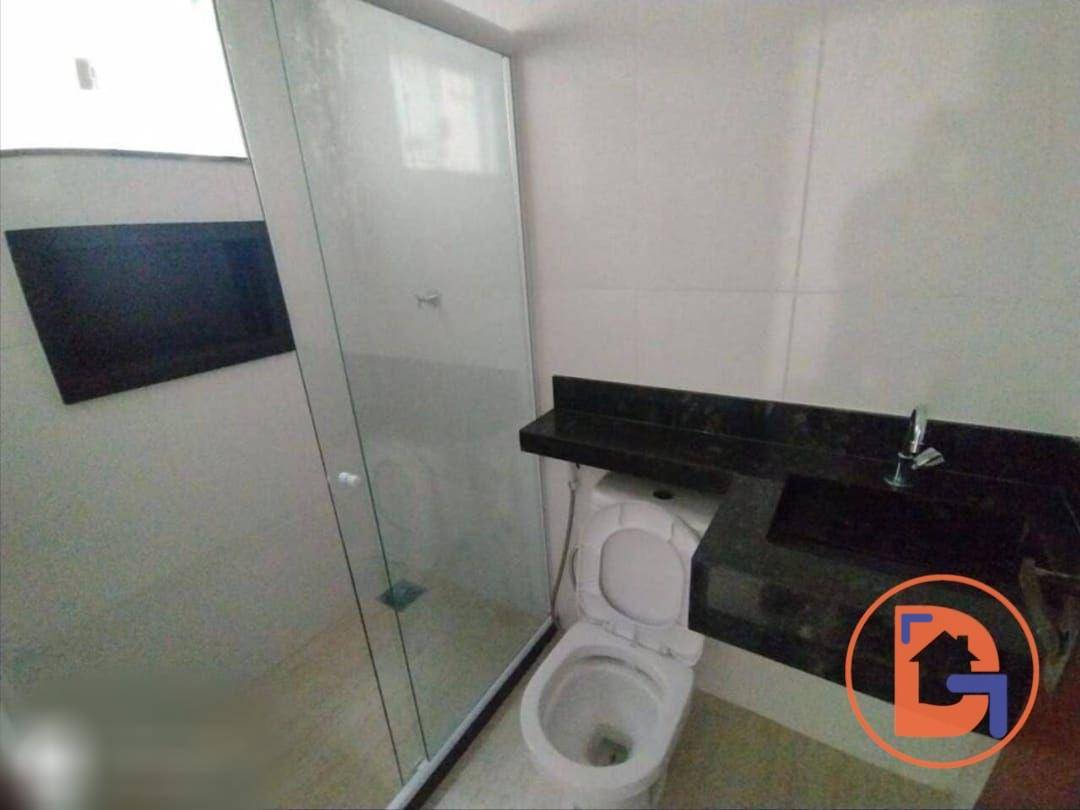 Casa à venda com 4 quartos, 180m² - Foto 19