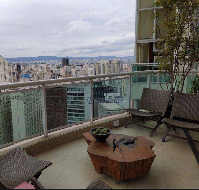 Apartamento à venda com 2 quartos, 139m² - Foto 12