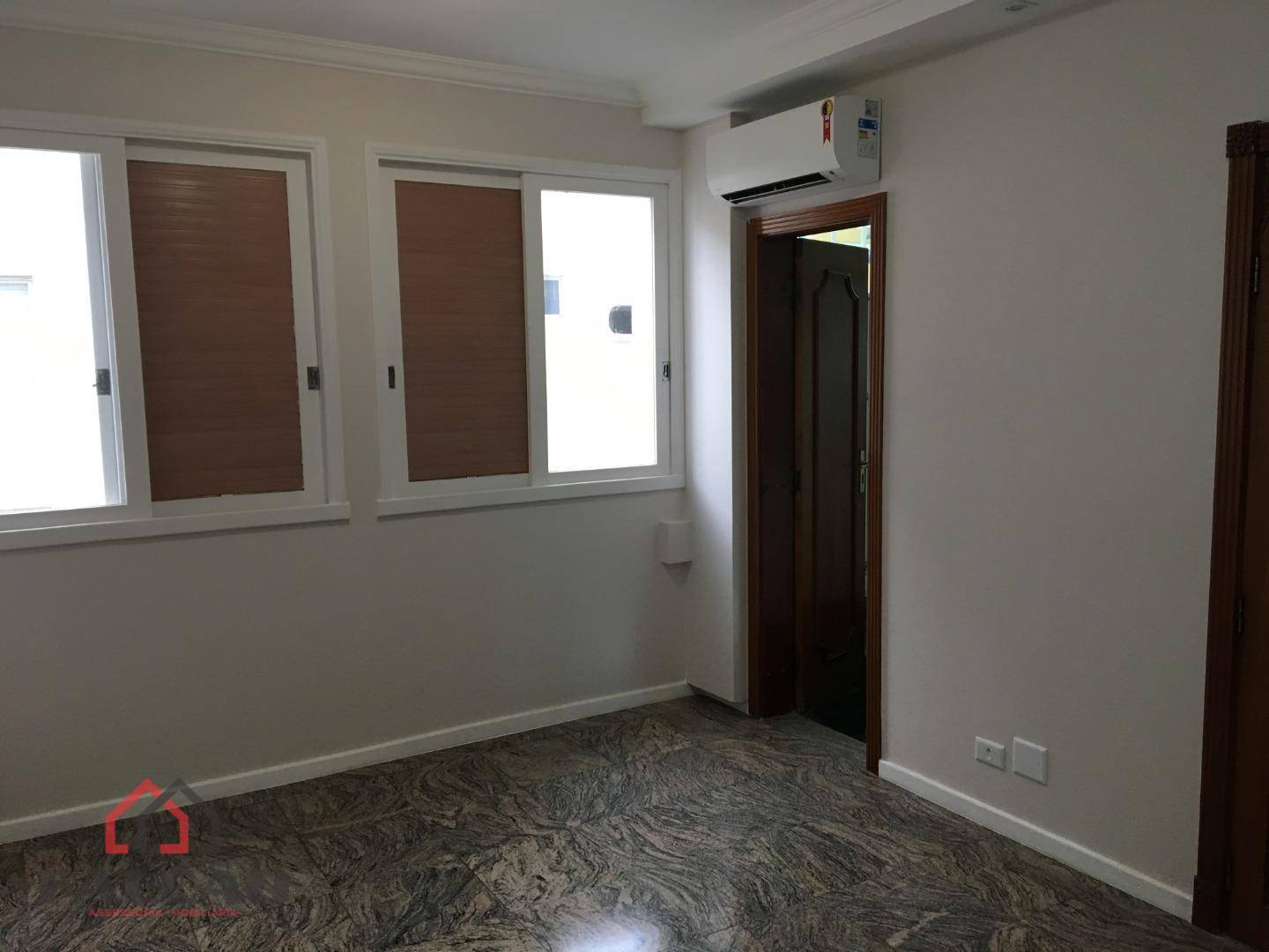 Apartamento à venda com 4 quartos, 304m² - Foto 17