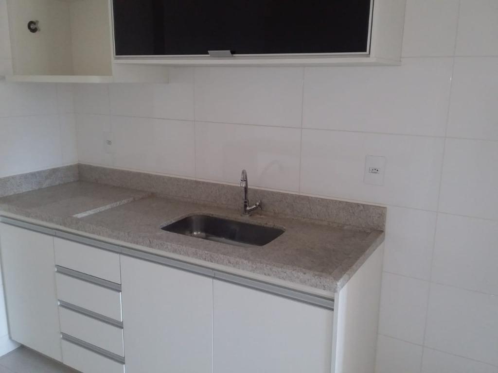 Apartamento para alugar com 2 quartos, 1m² - Foto 4