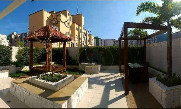 Apartamento para alugar com 2 quartos, 72m² - Foto 25