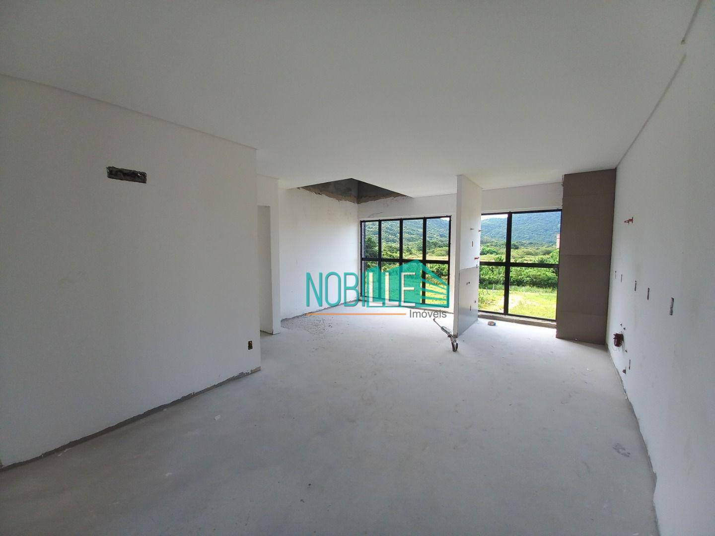 Apartamento à venda com 3 quartos, 106m² - Foto 1