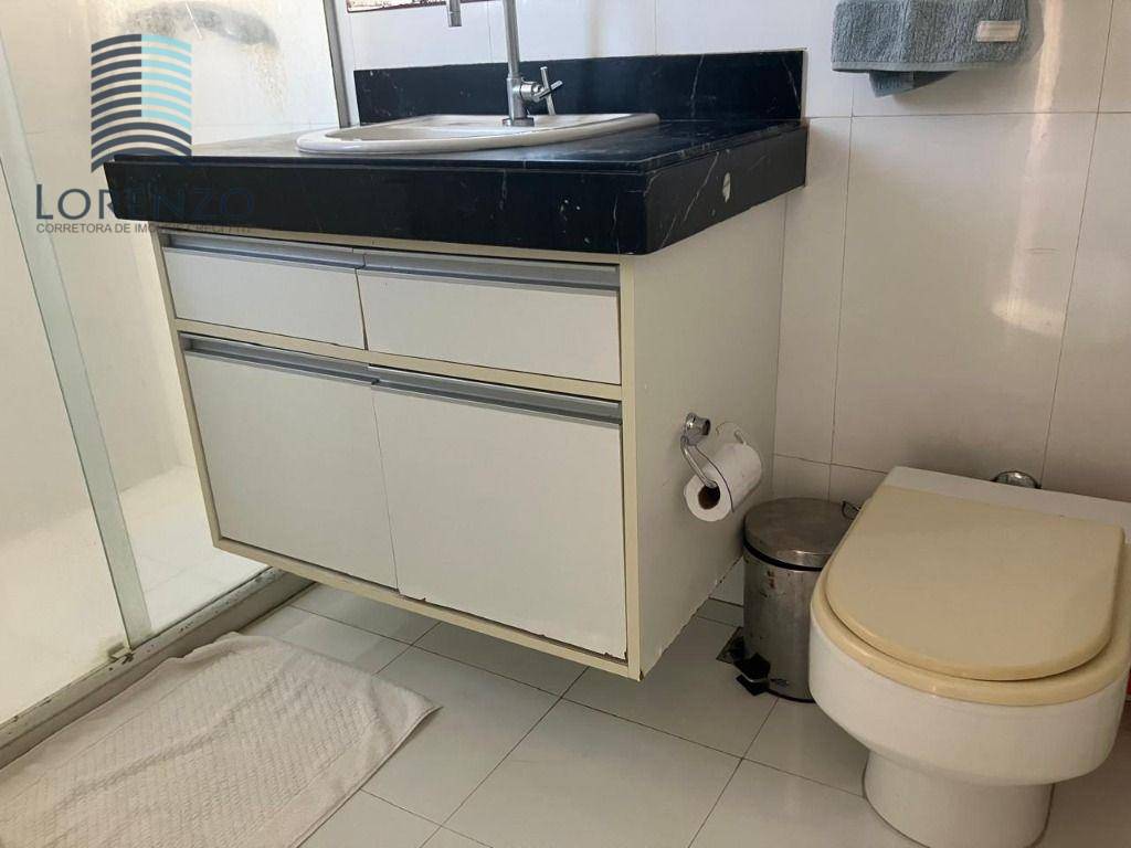 Apartamento à venda com 4 quartos, 232m² - Foto 15