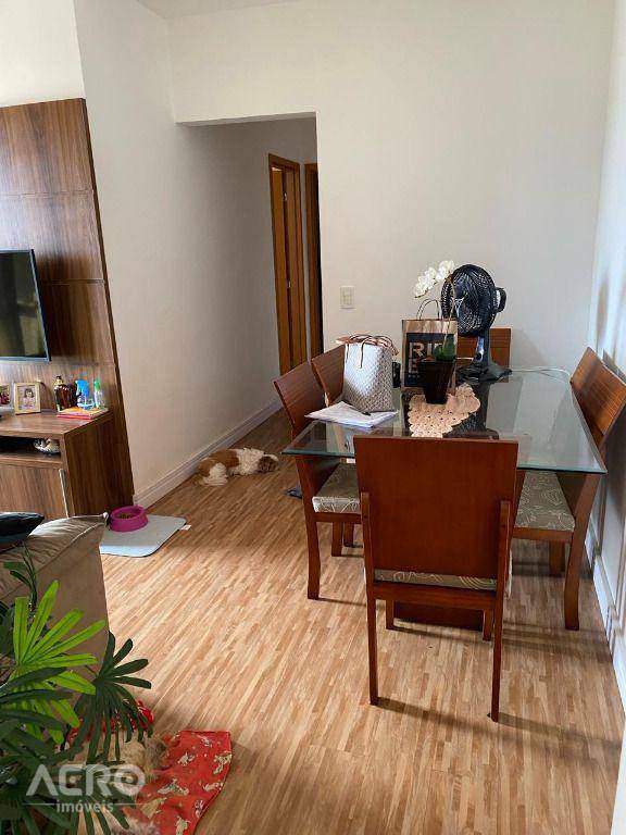 Apartamento à venda com 2 quartos, 52m² - Foto 3