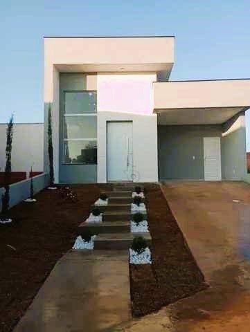 Casa de Condomínio à venda com 3 quartos, 140m² - Foto 1