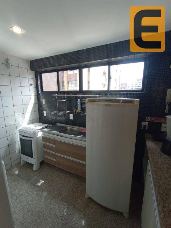 Apartamento para alugar com 2 quartos, 56m² - Foto 7