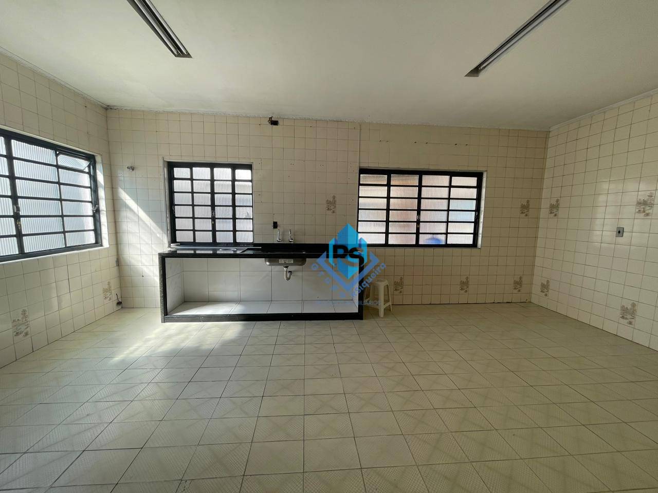 Sobrado à venda com 6 quartos, 384m² - Foto 16