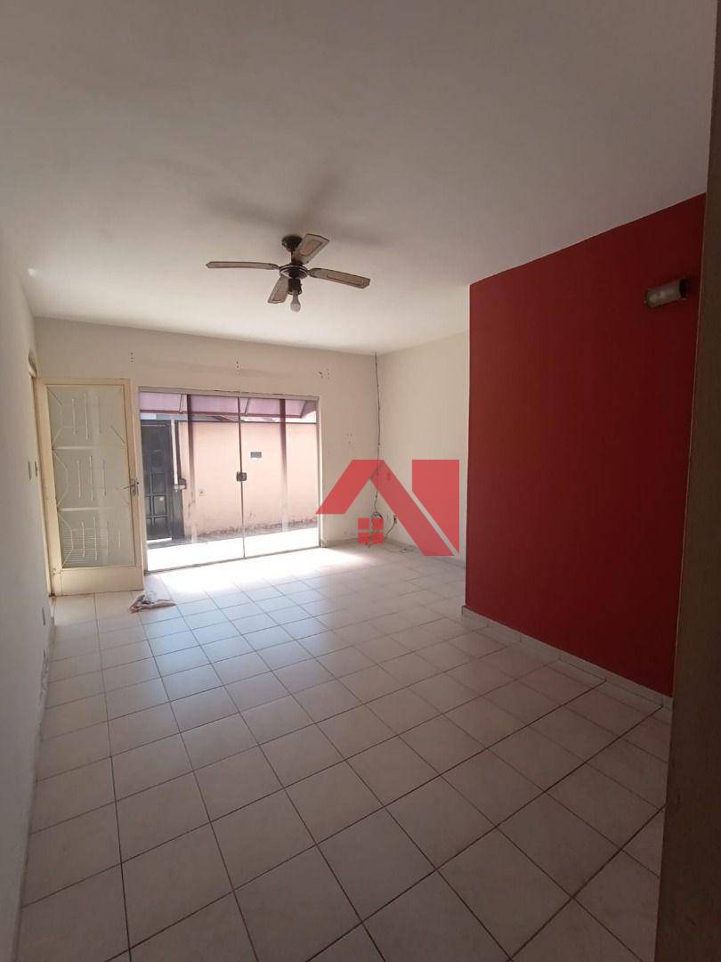 Casa à venda com 3 quartos, 85m² - Foto 6