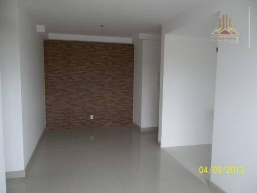 Apartamento à venda com 3 quartos, 68m² - Foto 23