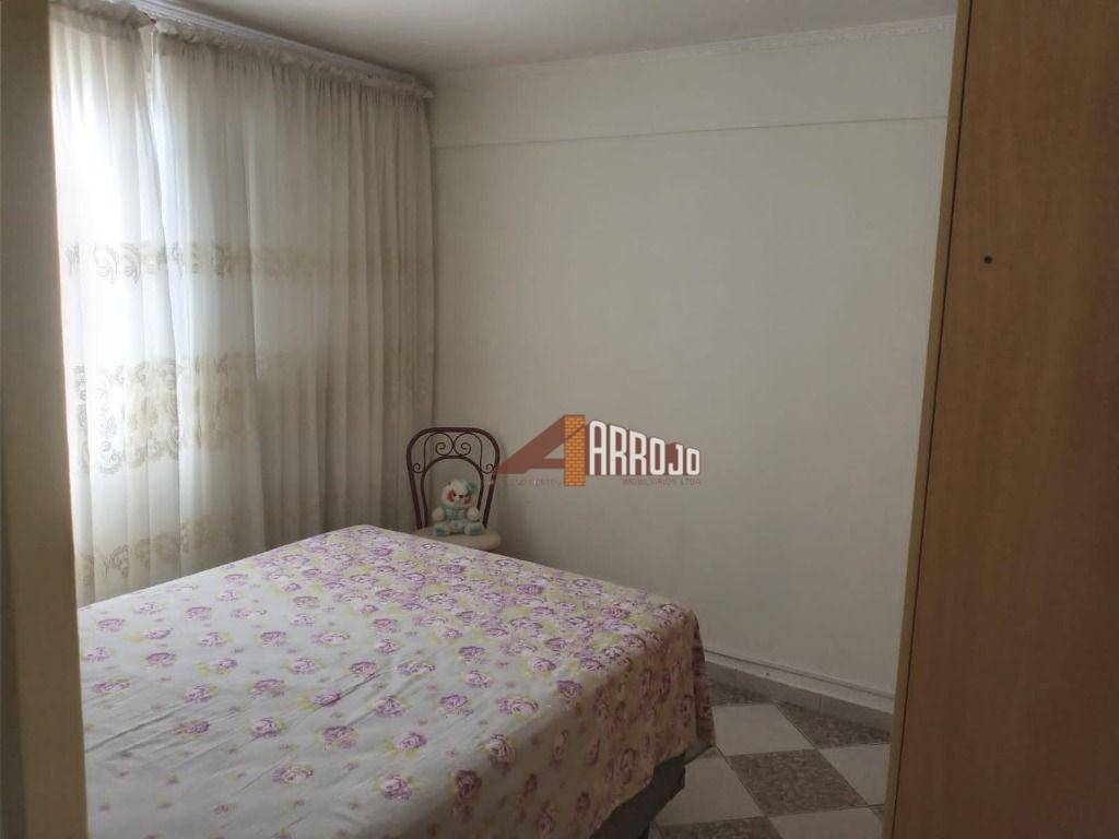 Apartamento à venda com 2 quartos, 42m² - Foto 3