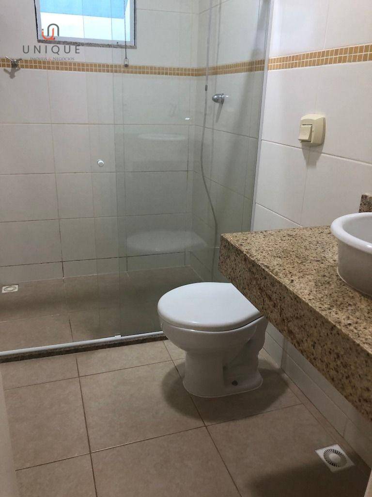 Casa à venda com 2 quartos, 174m² - Foto 12