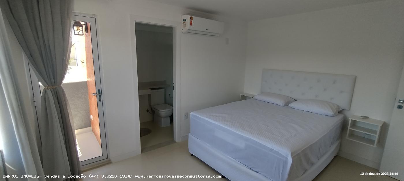 Sobrado à venda com 5 quartos, 300m² - Foto 33