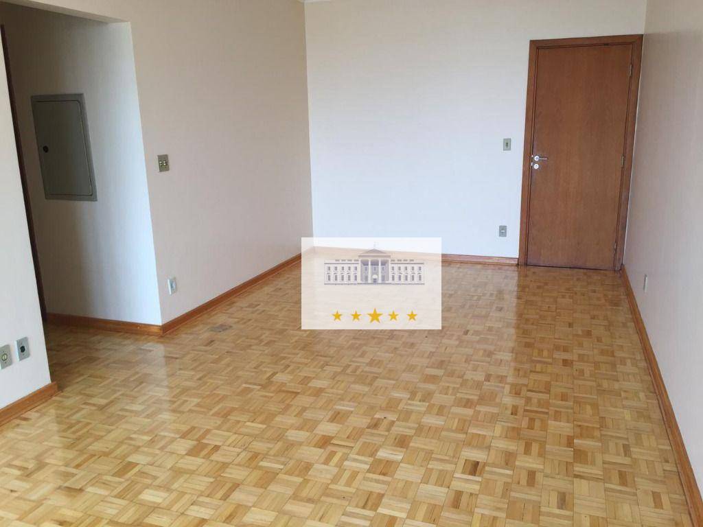 Apartamento à venda com 3 quartos, 104m² - Foto 1