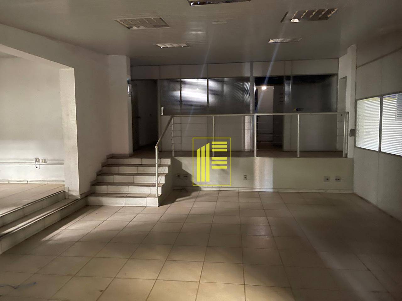 Depósito-Galpão-Armazém para alugar, 980m² - Foto 17