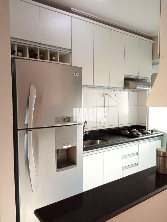 Apartamento à venda com 2 quartos, 50m² - Foto 4