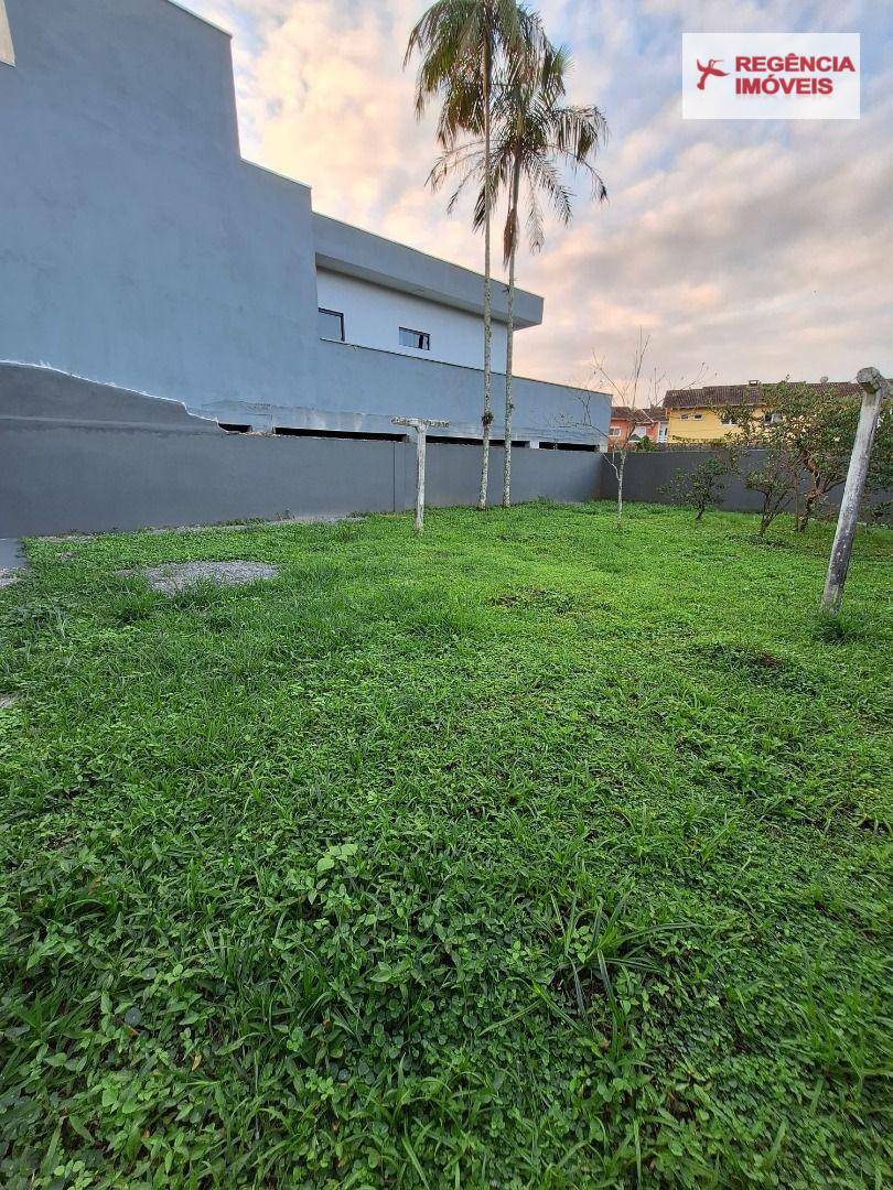 Casa à venda com 3 quartos, 100m² - Foto 43