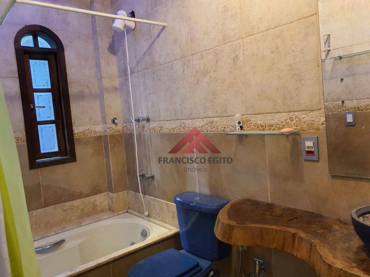 Casa à venda com 4 quartos, 240m² - Foto 13