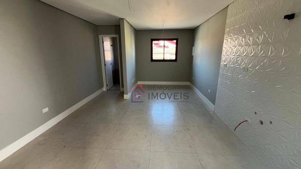 Sobrado à venda com 2 quartos, 84m² - Foto 2