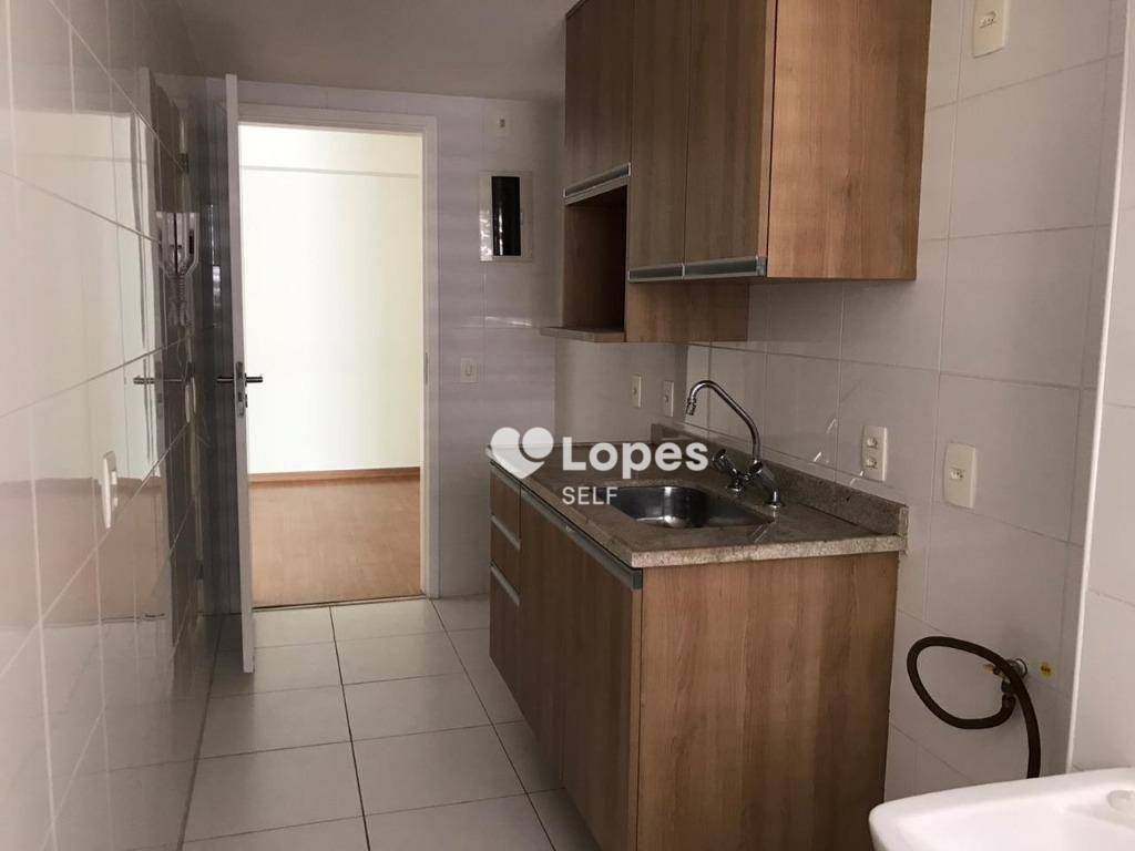 Apartamento à venda com 1 quarto, 57m² - Foto 9