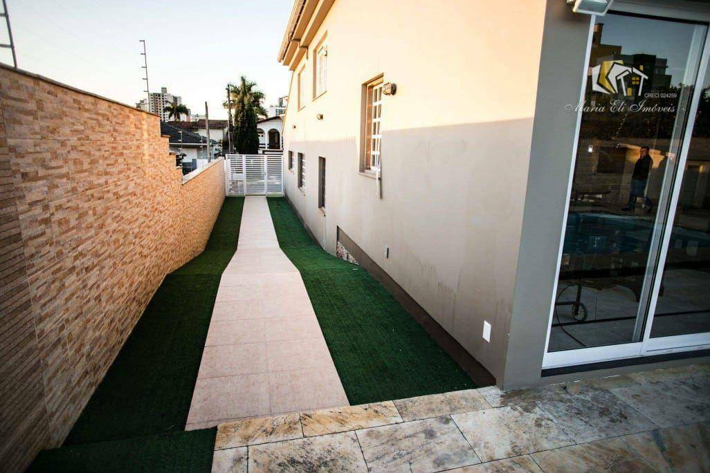 Casa à venda e aluguel com 4 quartos, 425m² - Foto 6