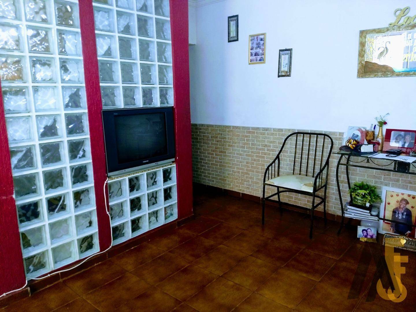 Casa à venda com 3 quartos, 82m² - Foto 19