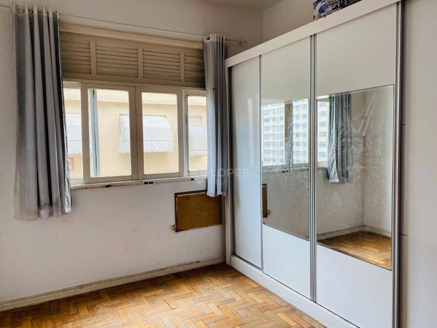 Apartamento à venda com 2 quartos, 61m² - Foto 7