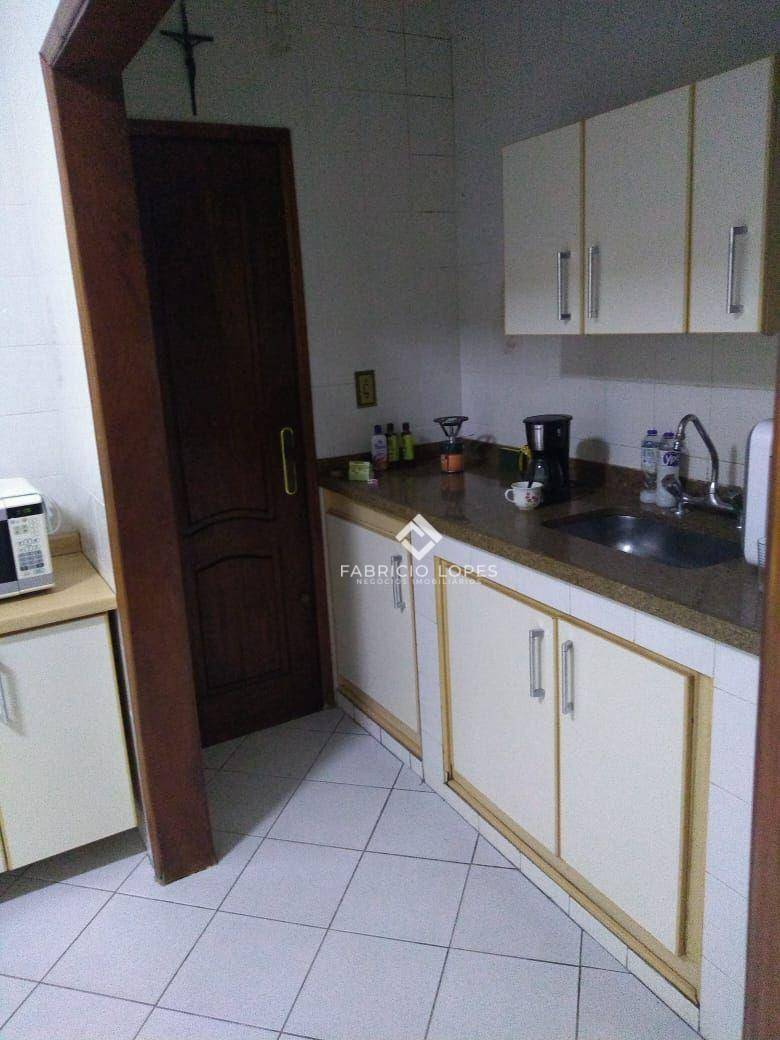 Casa para alugar com 3 quartos, 120m² - Foto 30