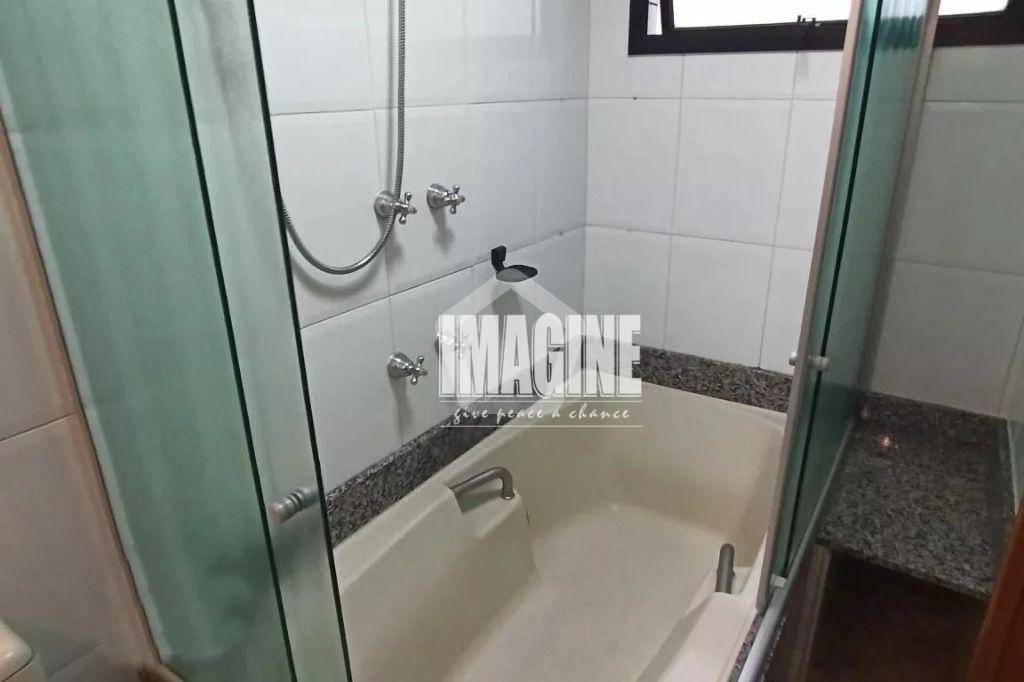 Apartamento à venda com 3 quartos, 77m² - Foto 20