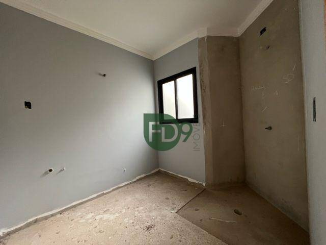 Casa à venda com 4 quartos, 300m² - Foto 20