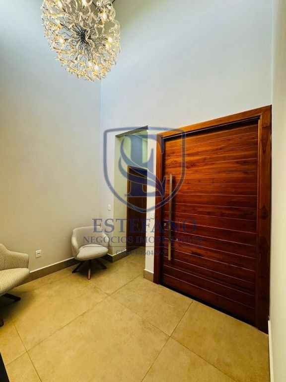 Casa à venda com 3 quartos, 360m² - Foto 2