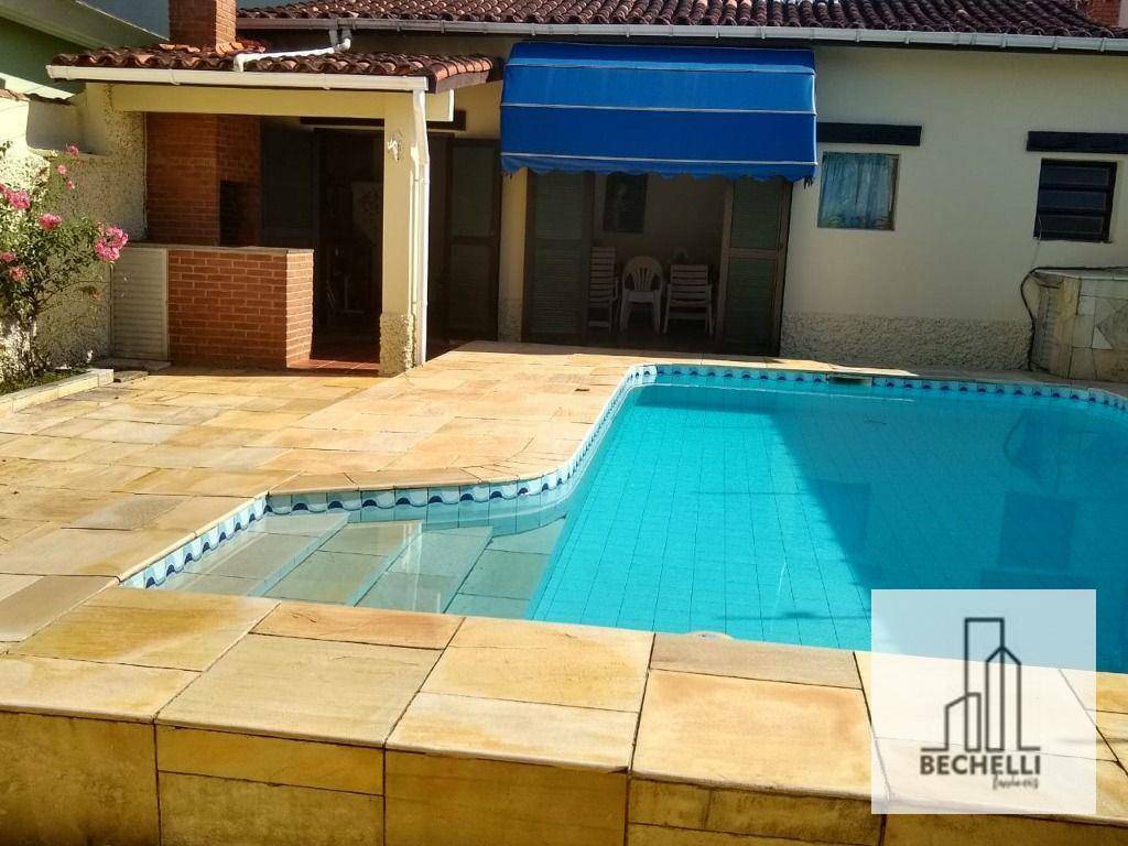 Casa à venda com 3 quartos, 240m² - Foto 13