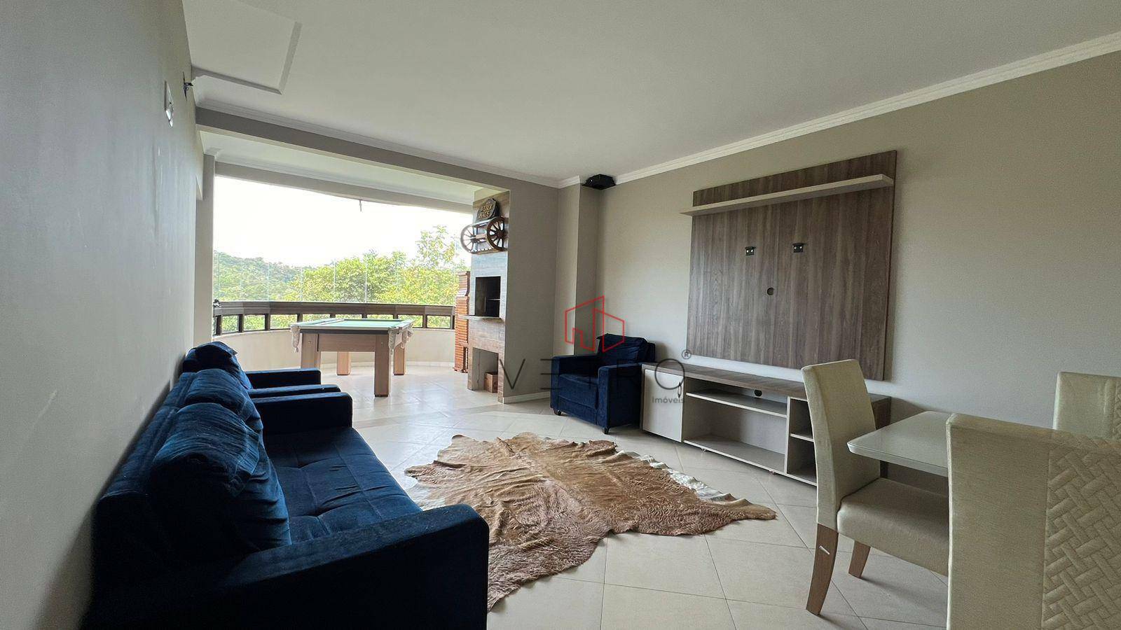 Apartamento à venda com 3 quartos, 147m² - Foto 1