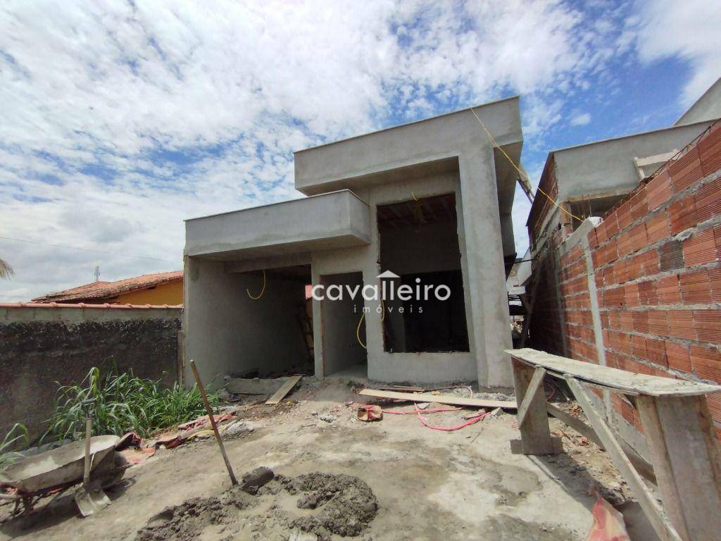 Casa à venda com 3 quartos, 120m² - Foto 1