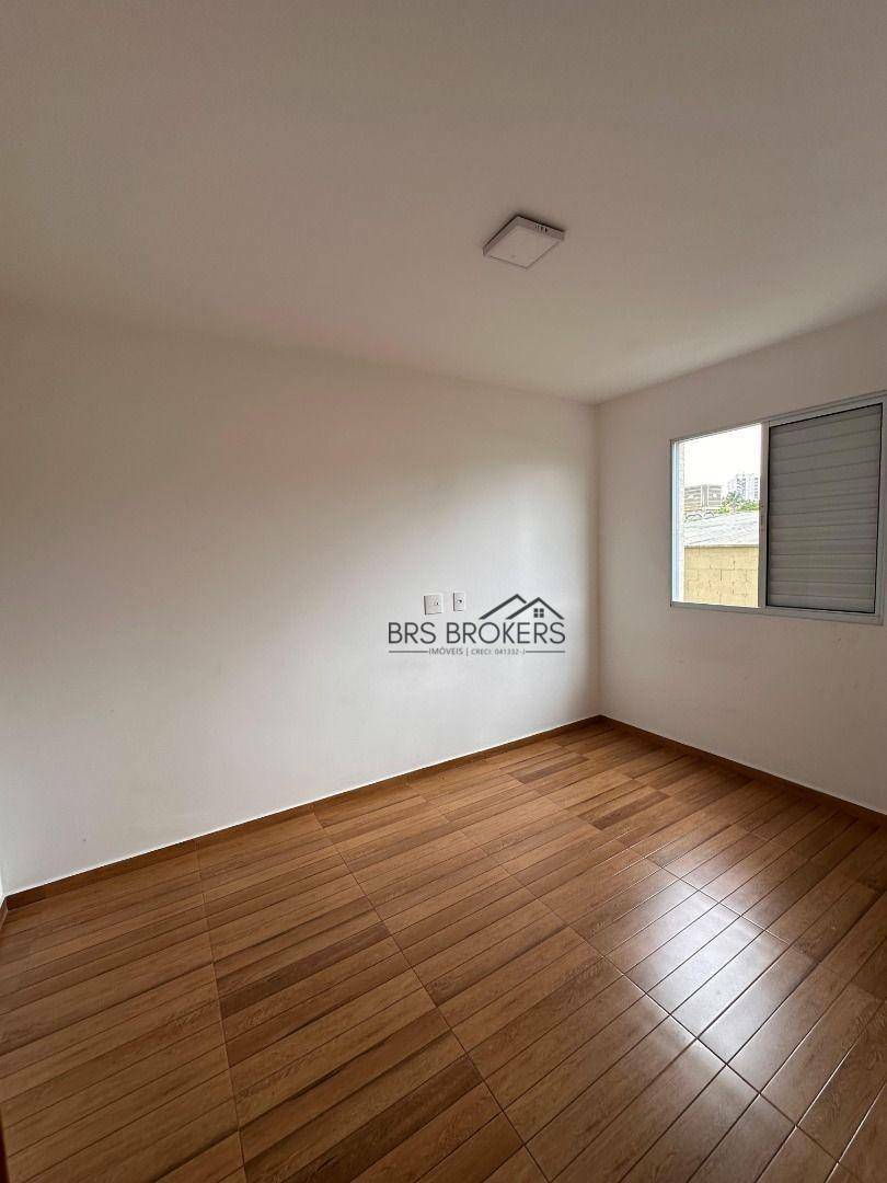 Apartamento à venda com 2 quartos, 50m² - Foto 17