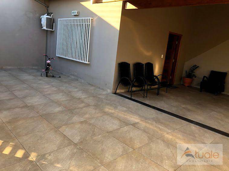 Casa à venda com 3 quartos, 145m² - Foto 2