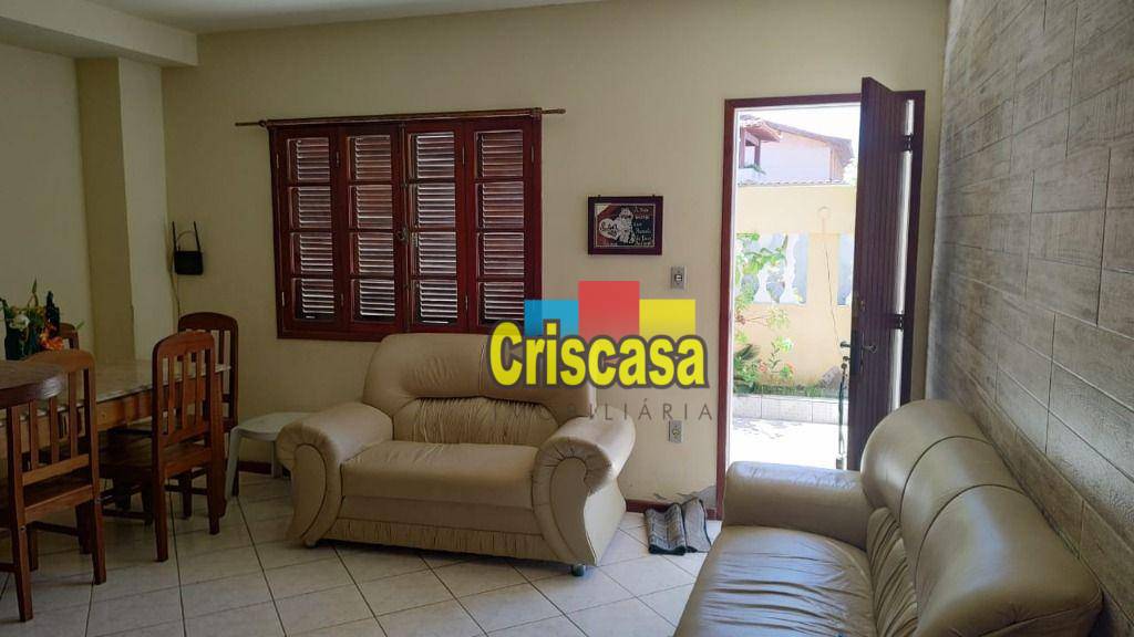 Casa à venda com 2 quartos, 84m² - Foto 2