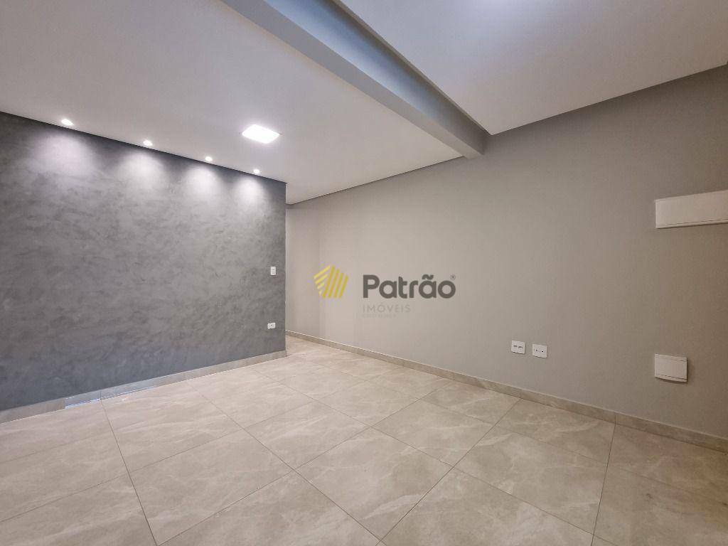 Sobrado à venda com 3 quartos, 131m² - Foto 1