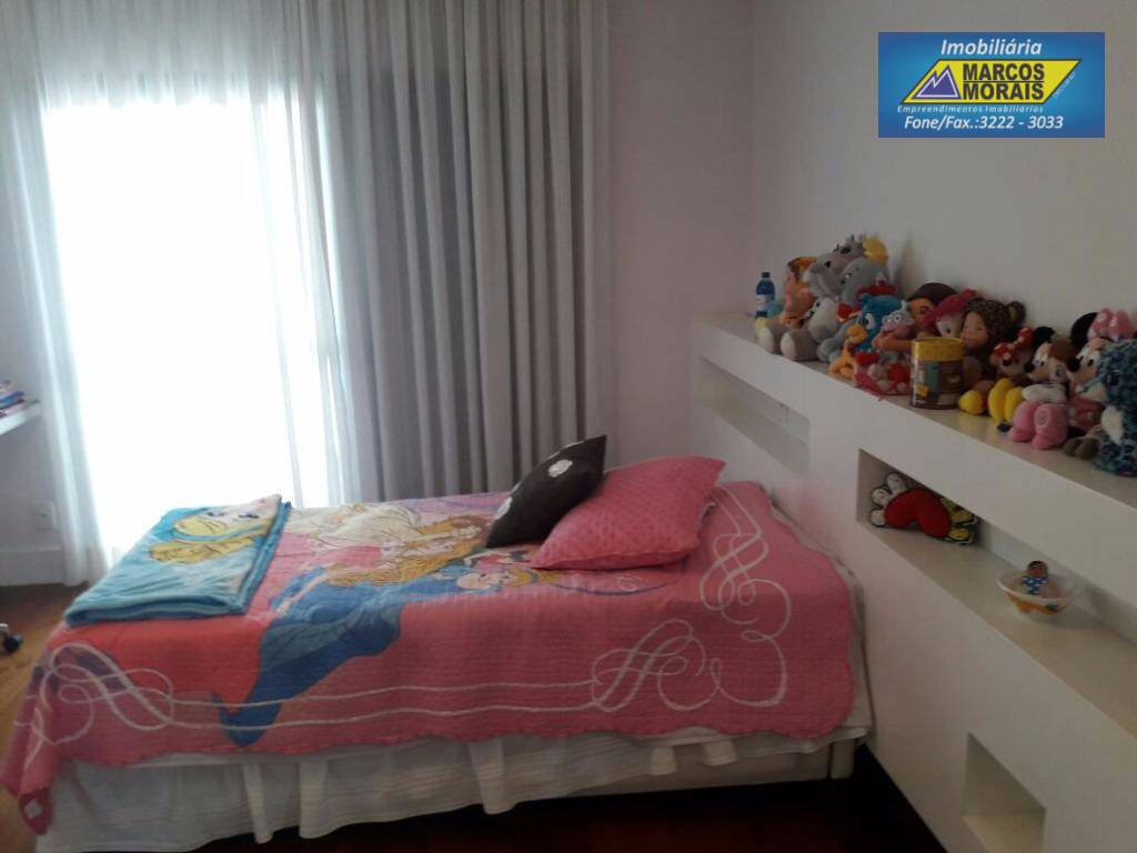 Apartamento à venda com 4 quartos, 246m² - Foto 12