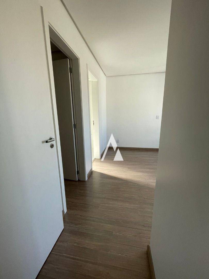 Cobertura à venda com 3 quartos, 221m² - Foto 13