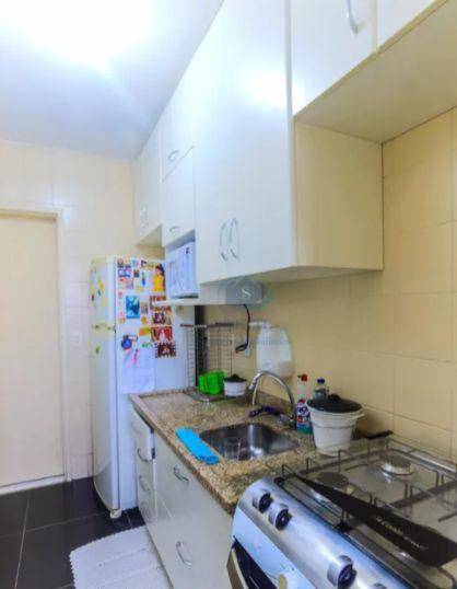 Apartamento à venda com 3 quartos, 64m² - Foto 33