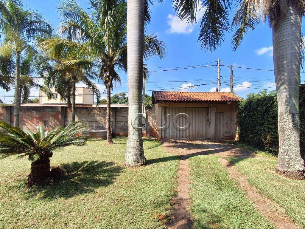 Chácara à venda com 3 quartos, 260m² - Foto 2