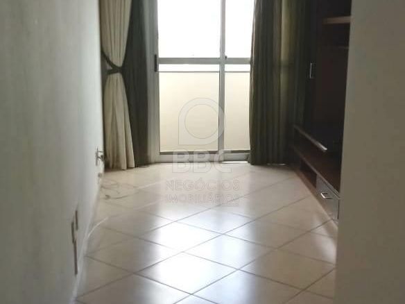 Apartamento à venda com 2 quartos, 55m² - Foto 4