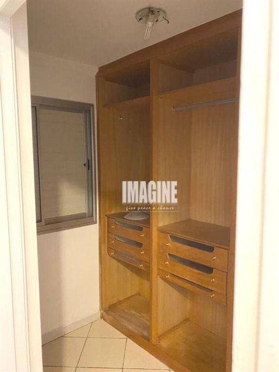 Apartamento à venda com 2 quartos, 55m² - Foto 10