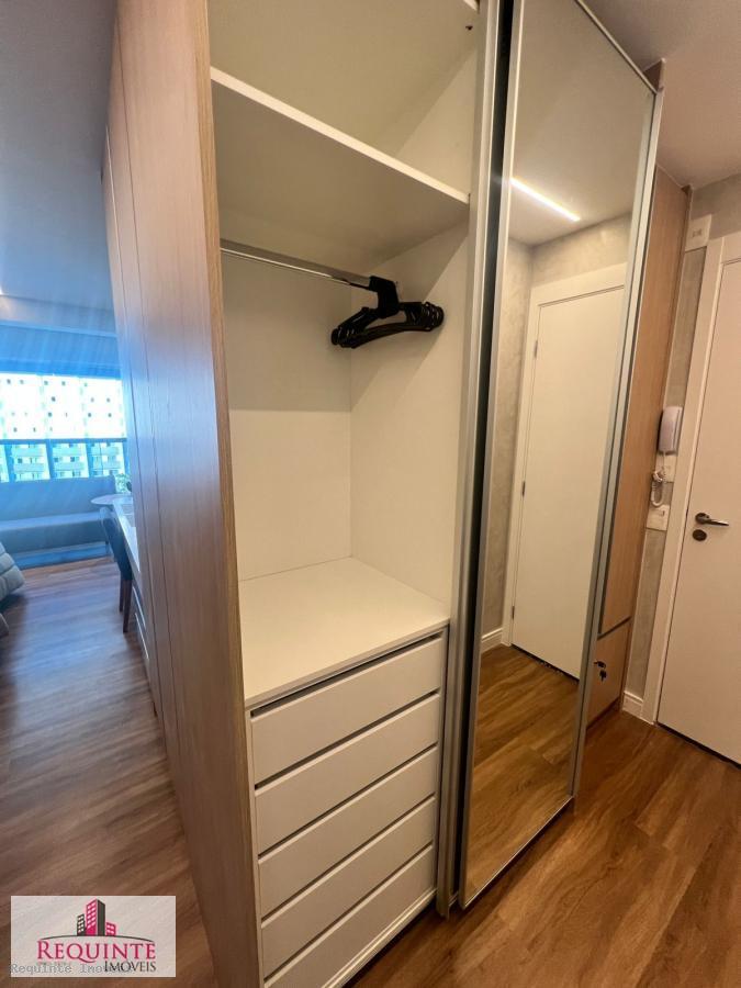 Apartamento à venda com 1 quarto, 27m² - Foto 14