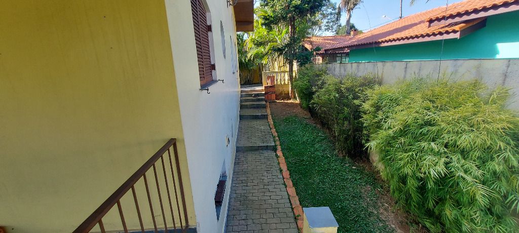 Casa de Condomínio à venda com 3 quartos, 300m² - Foto 6