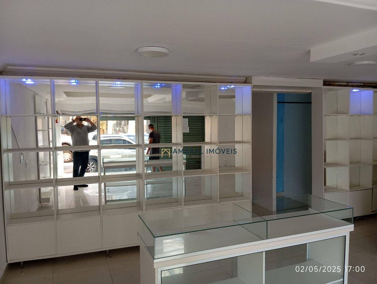 Loja-Salão para alugar, 50m² - Foto 4