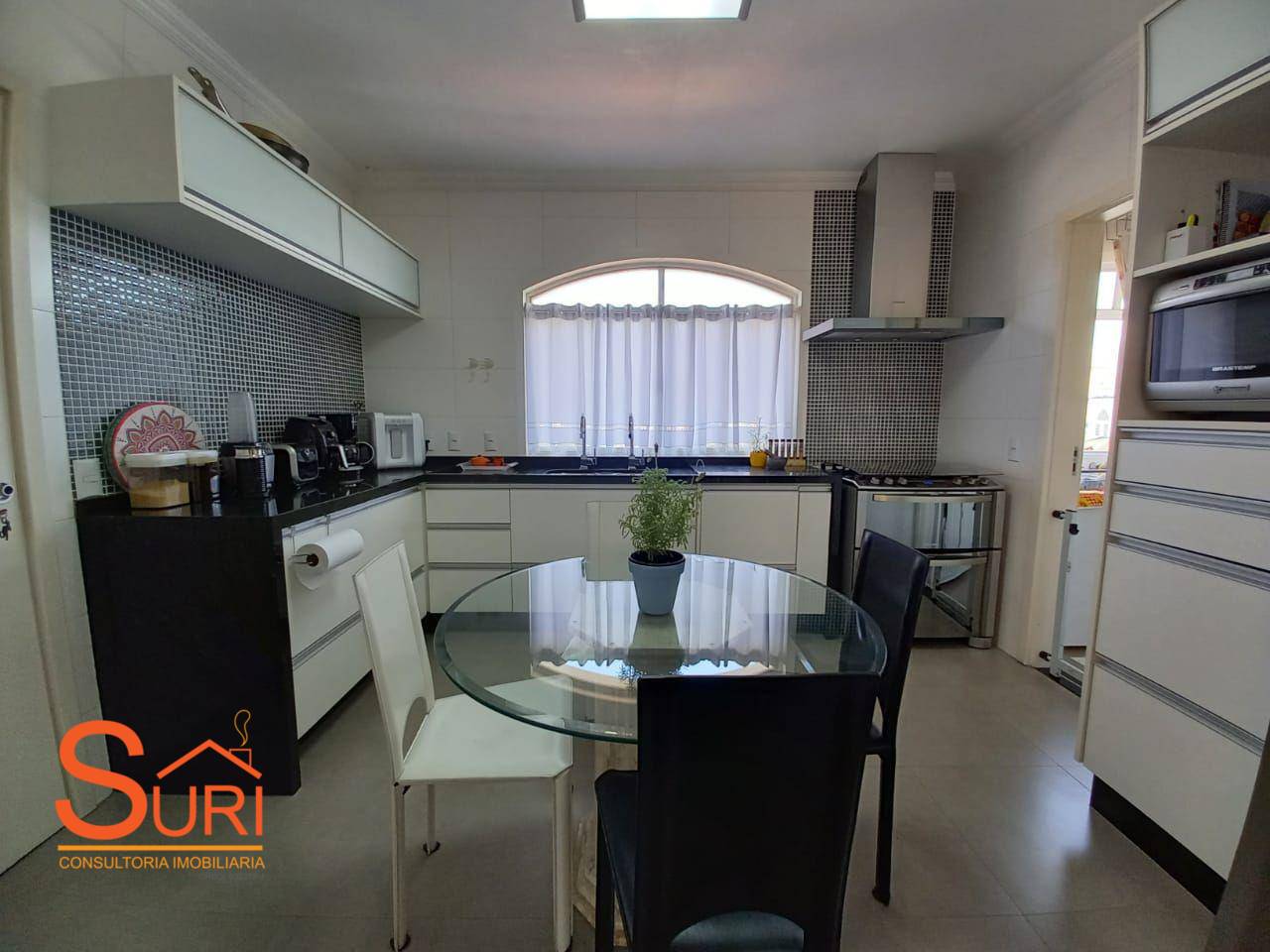 Apartamento à venda com 4 quartos, 165m² - Foto 20